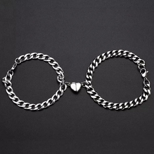 Silvernes Silver Heart Magnetic Couple Chain Bracelet